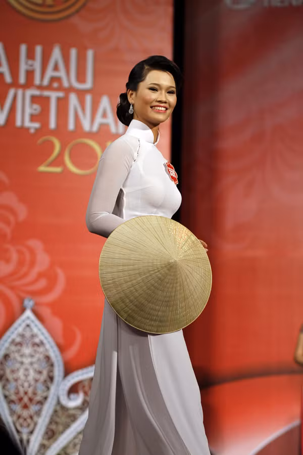 Nguyễn Thị Minh Thu. SBD: 559
