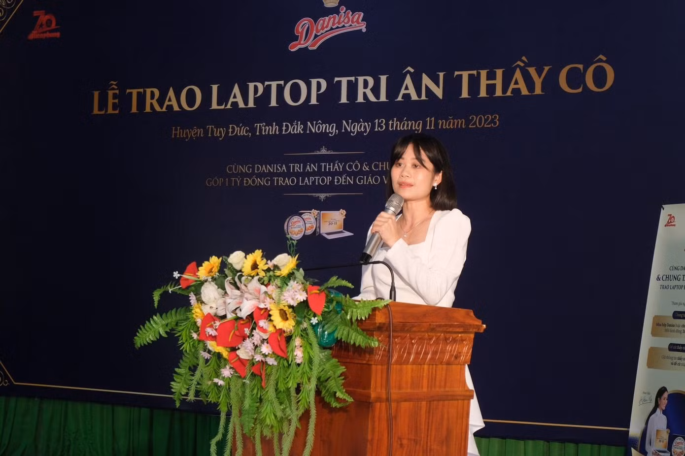 Bà Đinh Hoàng An Na - Trưởng phòng thương hiệu cấp cao nhãn hàng Danisa Việt Nam phát biểu tại chương trình. Bà Đinh Hoàng An Na - Trưởng phòng thương hiệu cấp cao nhãn hàng Danisa Việt Nam phát biểu tại chương trình.