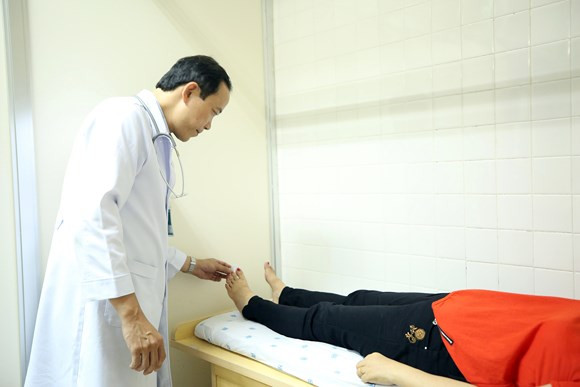 Người trẻ coi chừng chết vì... 'bệnh người già' ảnh 1