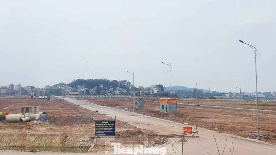 Ông Nguyễn Văn Đính nhận định, năm 2022 có thể là năm khó khăn cho thị trường BĐS. Ông Nguyễn Văn Đính nhận định, năm 2022 có thể là năm khó khăn cho thị trường BĐS.