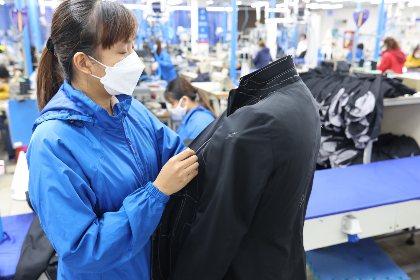 Bộ Công Thương sẽ tiếp tục phát huy vai trò các thương vụ trong đưa hàng Việt xuất khẩu ra các nước trong năm 2023 Bộ Công Thương sẽ tiếp tục phát huy vai trò các thương vụ trong đưa hàng Việt xuất khẩu ra các nước trong năm 2023