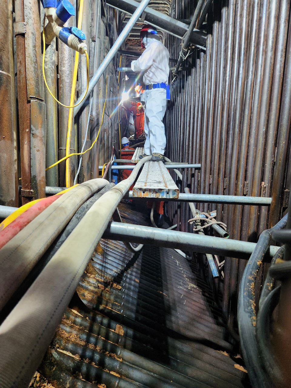 Những bước sửa chữa cuối cùng được gấp rút hoàn thành.