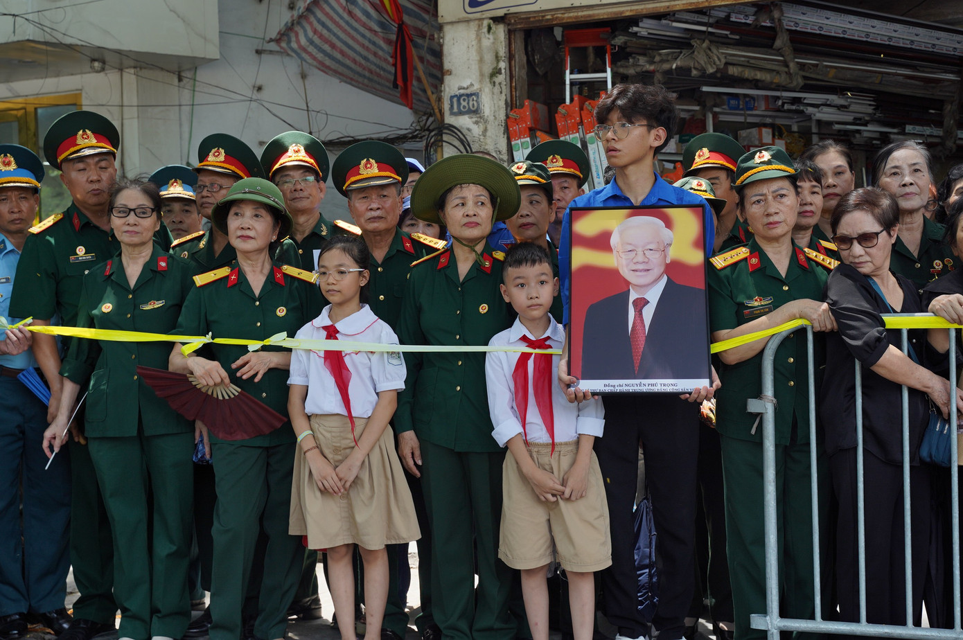 Khu vực đường Trần Duy Hưng. Khu vực đường Trần Duy Hưng.