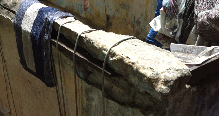 Người Sài Gòn liều mình sống trong chung cư “răng rụng” ảnh 5