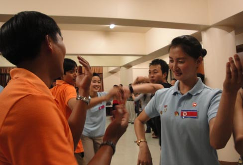 Điệu nhảy truyền thống Triều Tiên. Ảnh: T.Đ