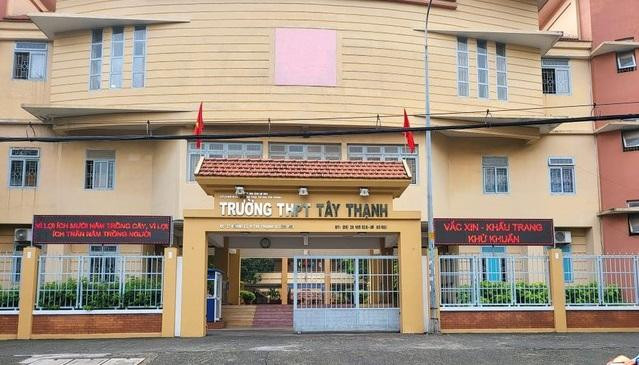 Trường THPT Tây Thạnh, quận Tân Phú nơi xảy ra sự việc (ảnh: VD) Trường THPT Tây Thạnh, quận Tân Phú nơi xảy ra sự việc (ảnh: VD)