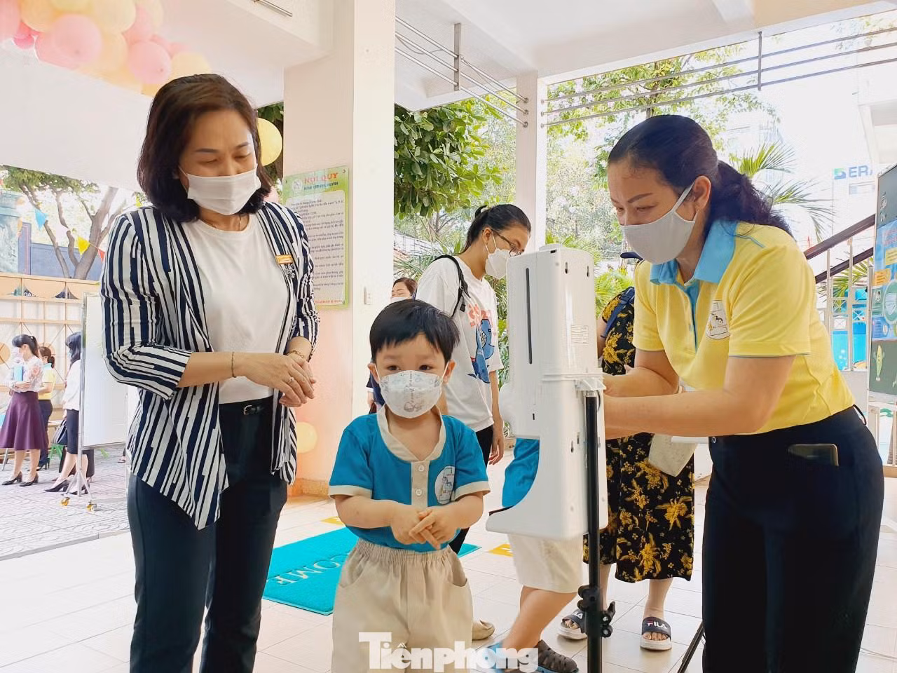 TPHCM tổng kiểm tra y tế hơn 50 trường học ảnh 1