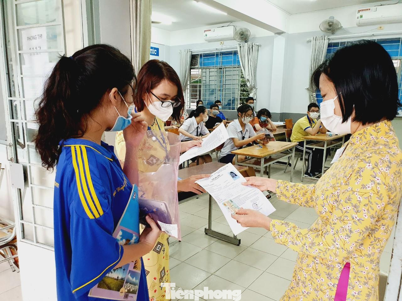 Thí sinh tham dự kỳ thi tốt nghiệp THPT tại TPHCM năm 2022 Thí sinh tham dự kỳ thi tốt nghiệp THPT tại TPHCM năm 2022