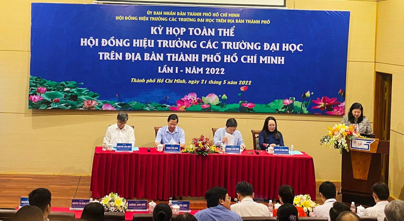 Kỳ họp toàn thể Hội đồng hiệu trưởng các trường đại học trên địa bàn TPHCM ngày 21/5 (ảnh: M.D) Kỳ họp toàn thể Hội đồng hiệu trưởng các trường đại học trên địa bàn TPHCM ngày 21/5 (ảnh: M.D)