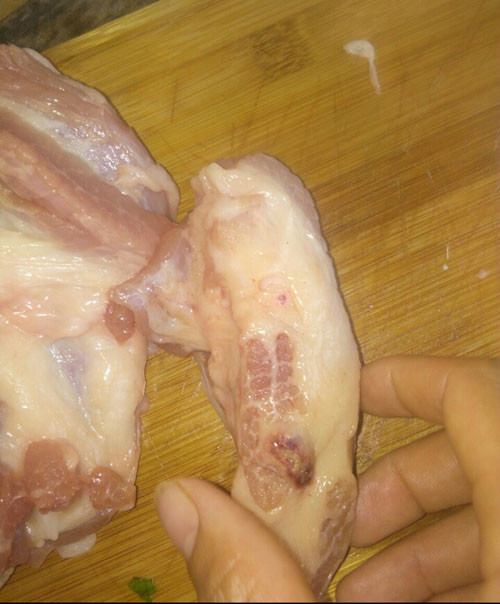 Đồng loạt cho trẻ nghỉ học vì nghi thực phẩm 'bẩn' ảnh 2