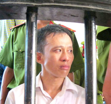 Nguyễn Đức Tiềm- kẻ đã gài mìn vào xe máy giết chị dâu và cháu gái