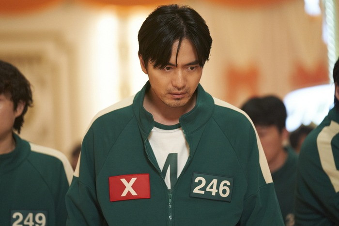 Bê bối tình dục của Lee Jin Wook bị nhắc lại sau khi anh tham gia Squid Game 2. Bê bối tình dục của Lee Jin Wook bị nhắc lại sau khi anh tham gia Squid Game 2.