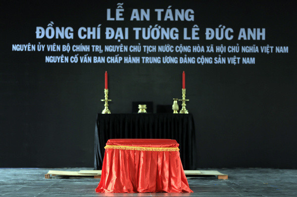 Lễ an táng nguyên Chủ tịch nước Lê Đức Anh ảnh 46