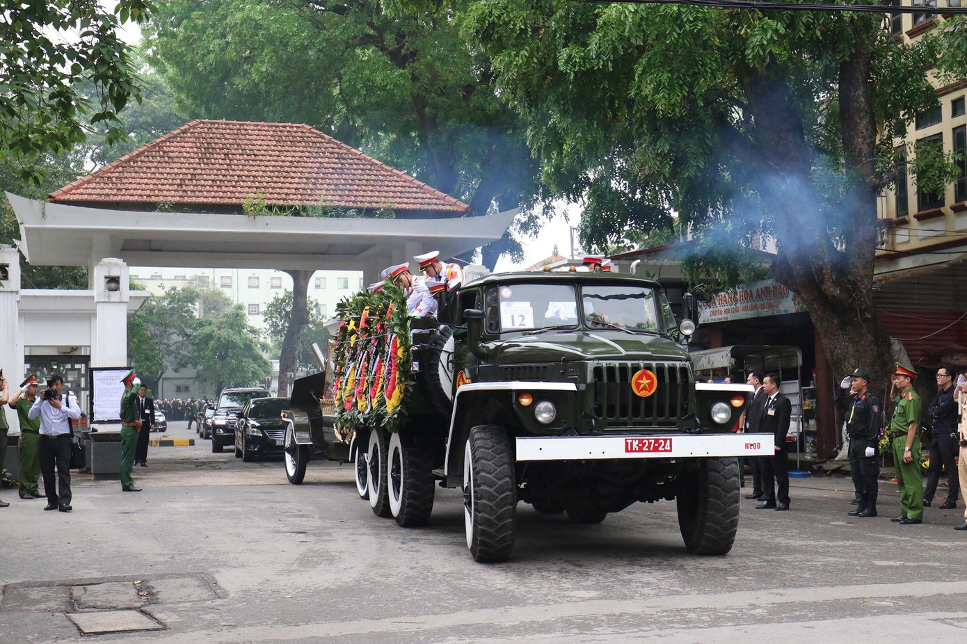 Lễ an táng nguyên Chủ tịch nước Lê Đức Anh ảnh 96