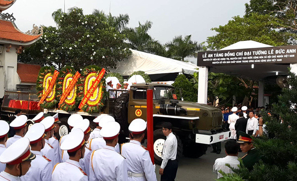 Lễ an táng nguyên Chủ tịch nước Lê Đức Anh ảnh 20