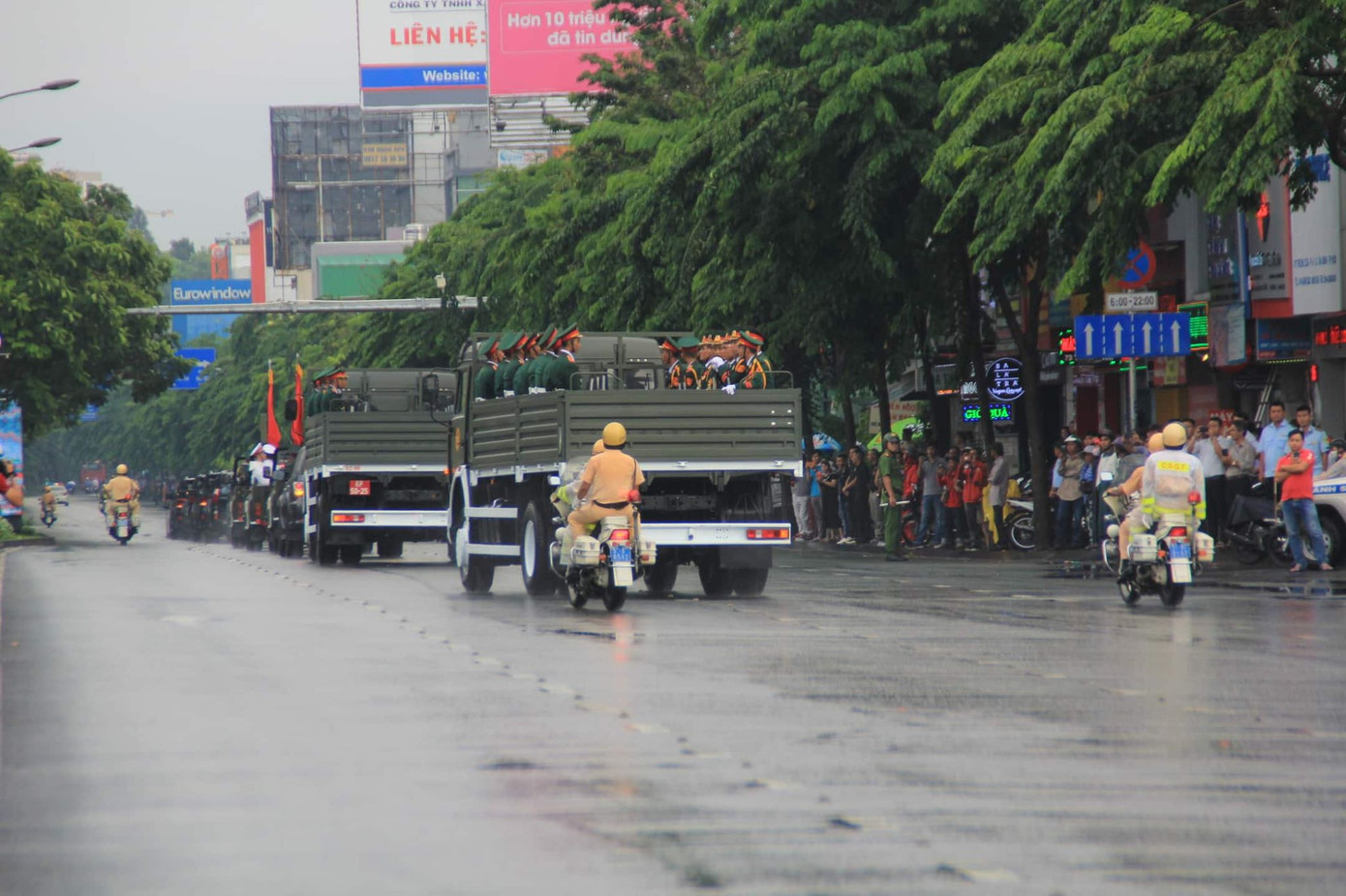 Lễ an táng nguyên Chủ tịch nước Lê Đức Anh ảnh 33