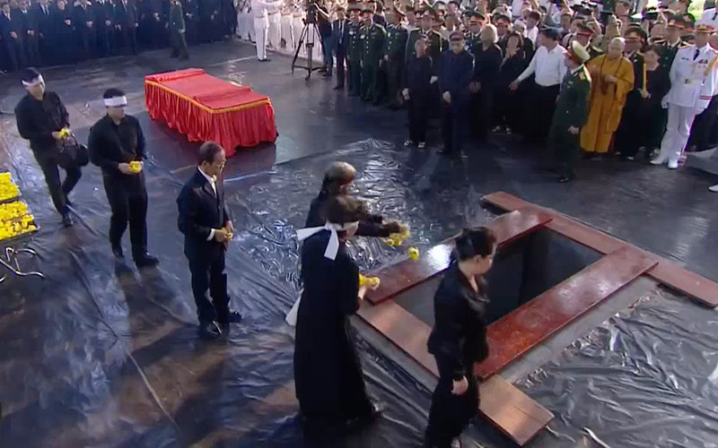 Lễ an táng nguyên Chủ tịch nước Lê Đức Anh ảnh 11