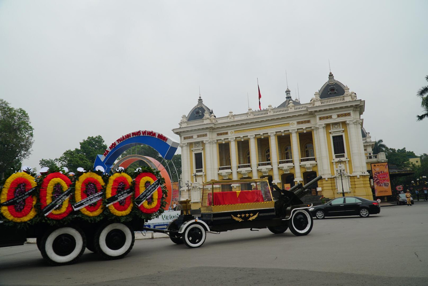 Lễ an táng nguyên Chủ tịch nước Lê Đức Anh ảnh 74