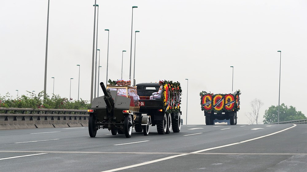 Lễ an táng nguyên Chủ tịch nước Lê Đức Anh ảnh 87