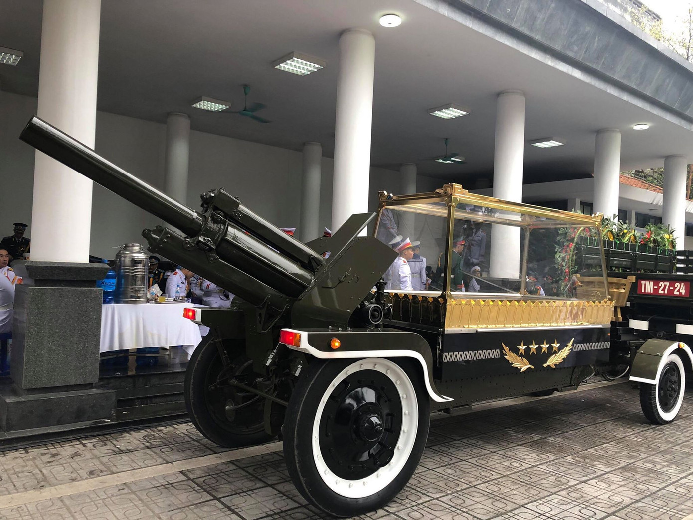 Lễ an táng nguyên Chủ tịch nước Lê Đức Anh ảnh 117