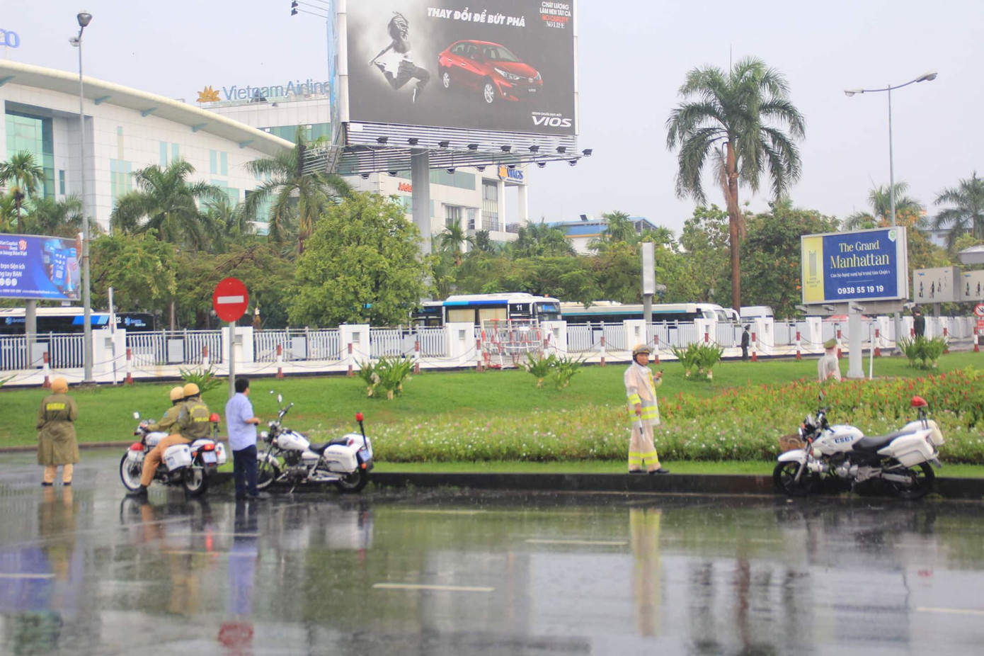 Lễ an táng nguyên Chủ tịch nước Lê Đức Anh ảnh 44