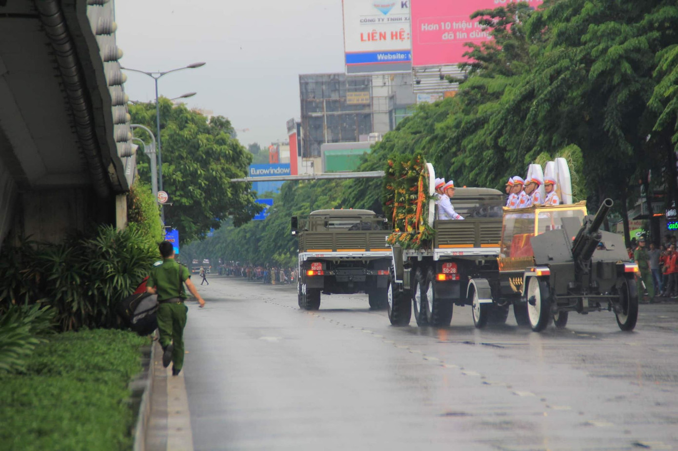 Lễ an táng nguyên Chủ tịch nước Lê Đức Anh ảnh 37