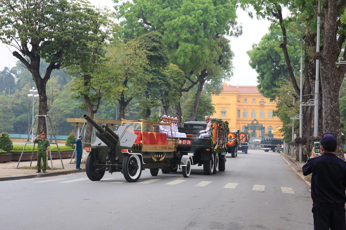 Lễ an táng nguyên Chủ tịch nước Lê Đức Anh ảnh 80