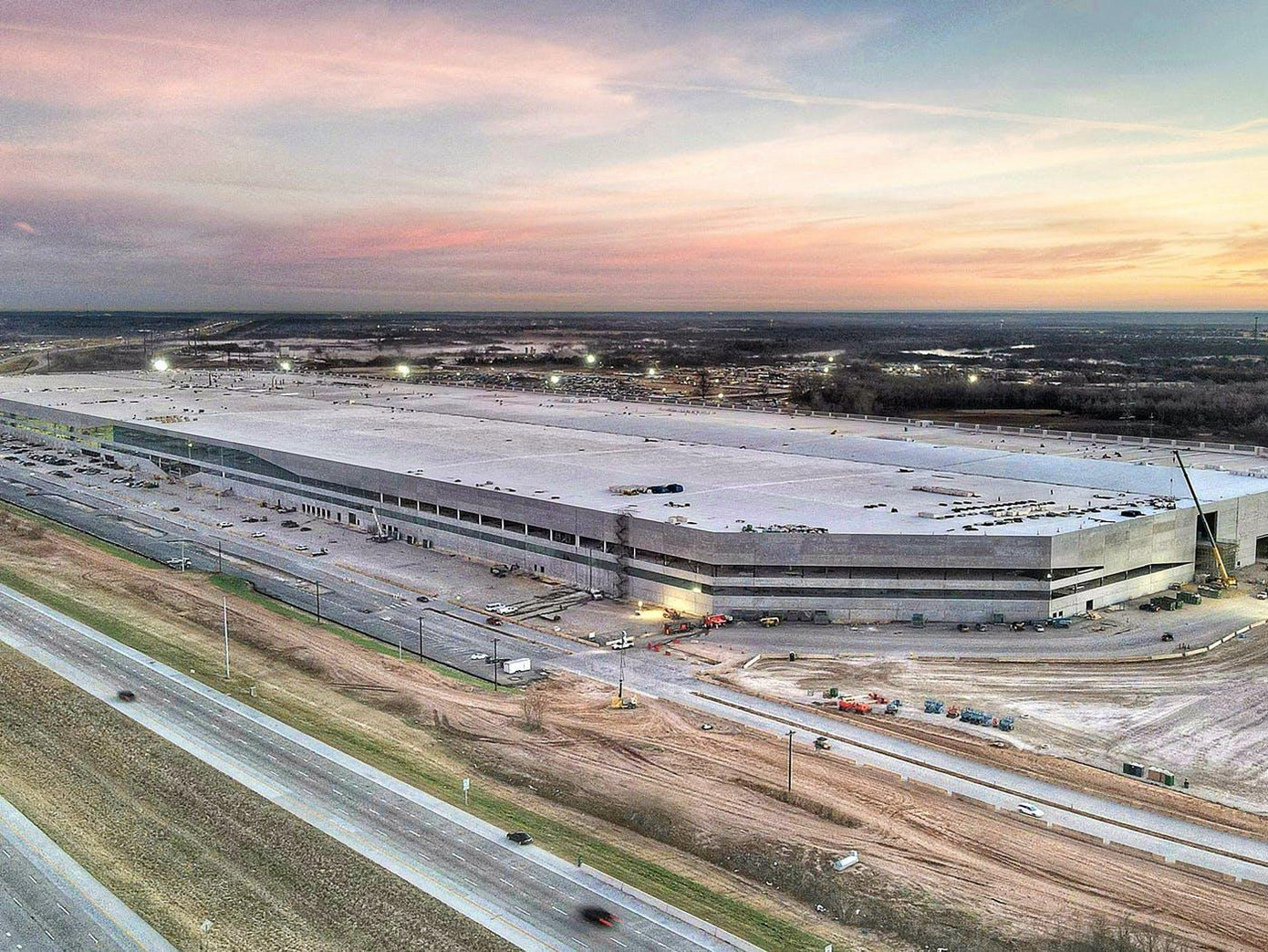 Nhà máy của Tesla đang được xây dựng tại bang Texas (Mỹ).