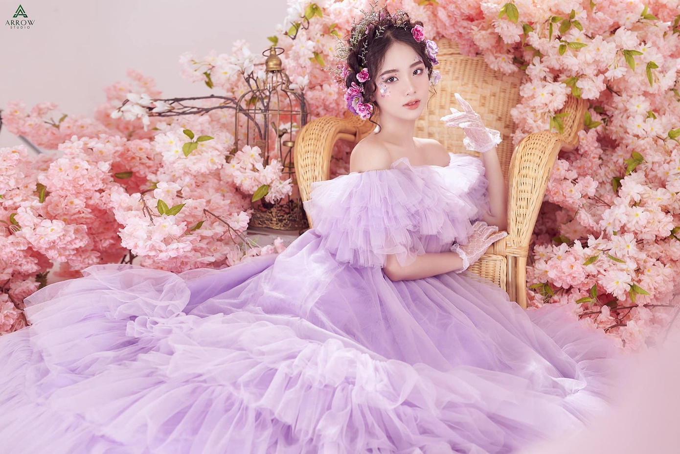 Trúc Linh sở hữu vẻ đẹp thuần khiết, ngọt ngào.