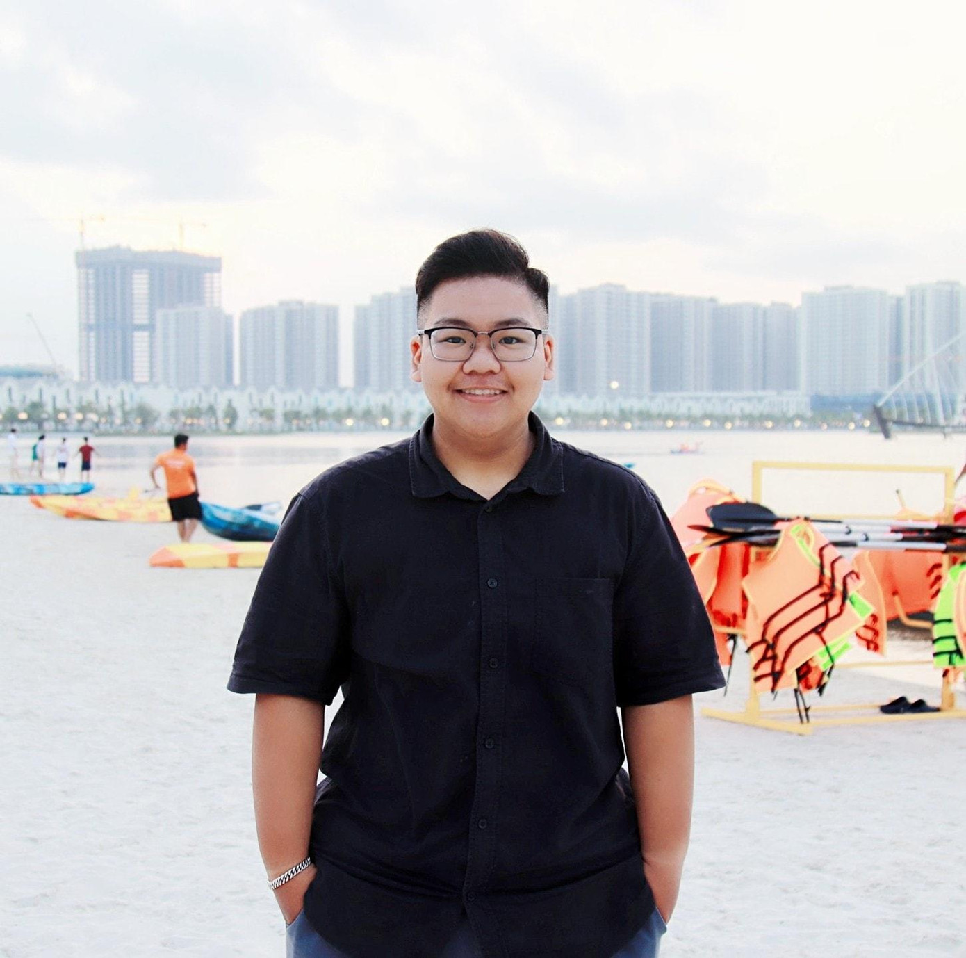 Mai quan niệm: “Giới hạn là do con người tự đặt ra, cũng có thể chính là do cuộc sống đặt ra cho chúng ta. Vậy thì tại sao chúng ta không tự phá bỏ nó để chứng minh rằng con người không có giới hạn?”.