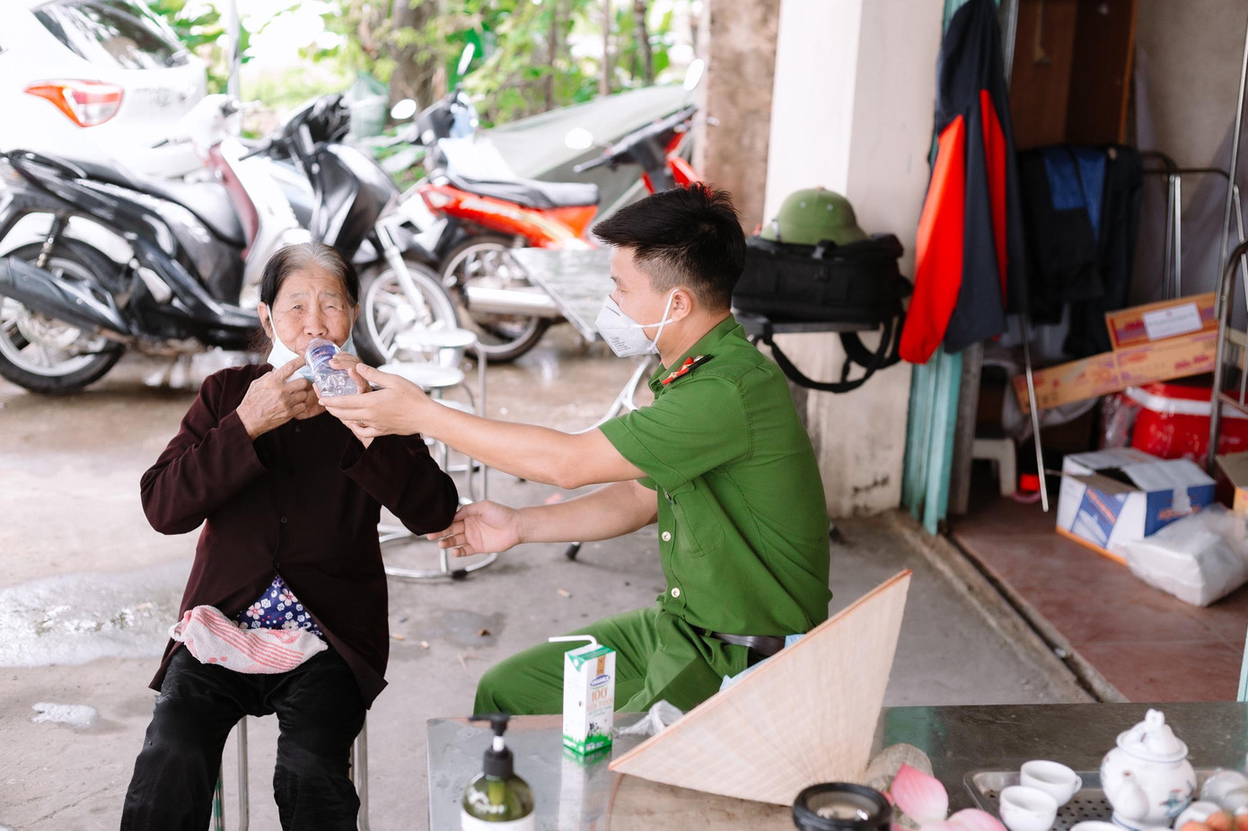 Đối với Tĩnh, đây là hình ảnh đẹp nhất mà anh chụp được trong mùa dịch. Đối với Tĩnh, đây là hình ảnh đẹp nhất mà anh chụp được trong mùa dịch.