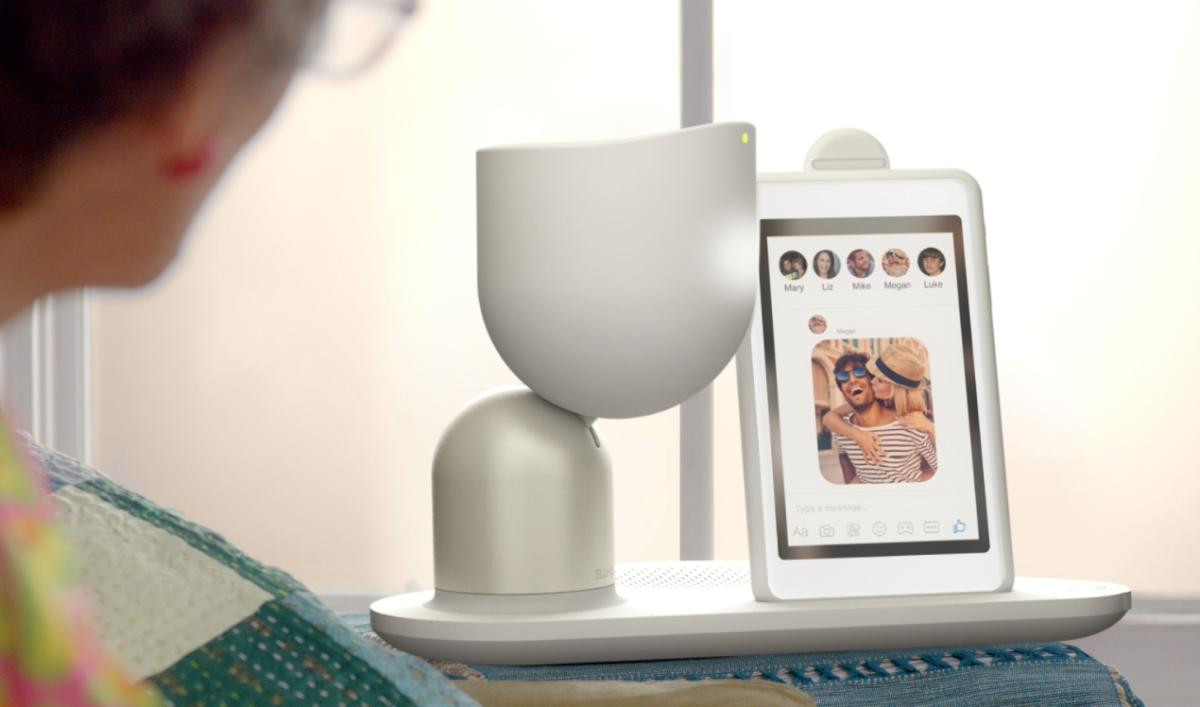 “Người bạn đồng hành kỹ thuật số” cho người già ElliQ (Ảnh: venturebeat) “Người bạn đồng hành kỹ thuật số” cho người già ElliQ (Ảnh: venturebeat)