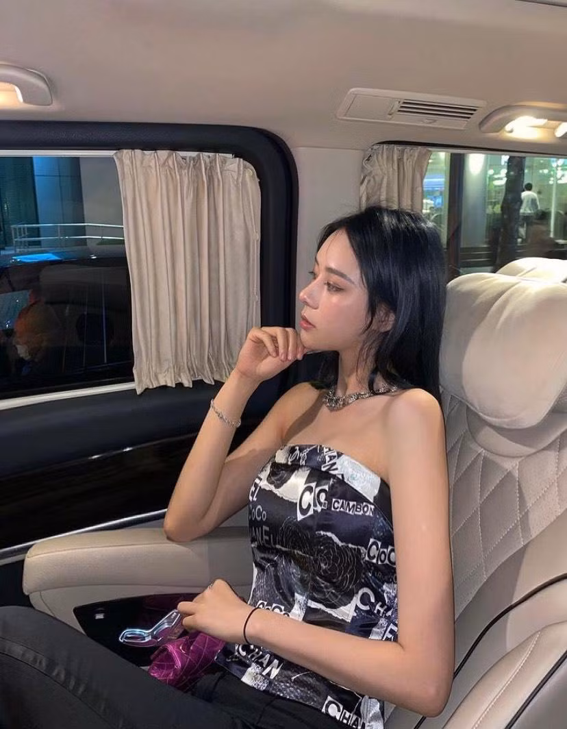 Nhờ chiều cao 1m71 và phong cách ăn mặc tinh tế, Kid nhận về lượng người theo dõi 'khủng' trên mạng xã hội.