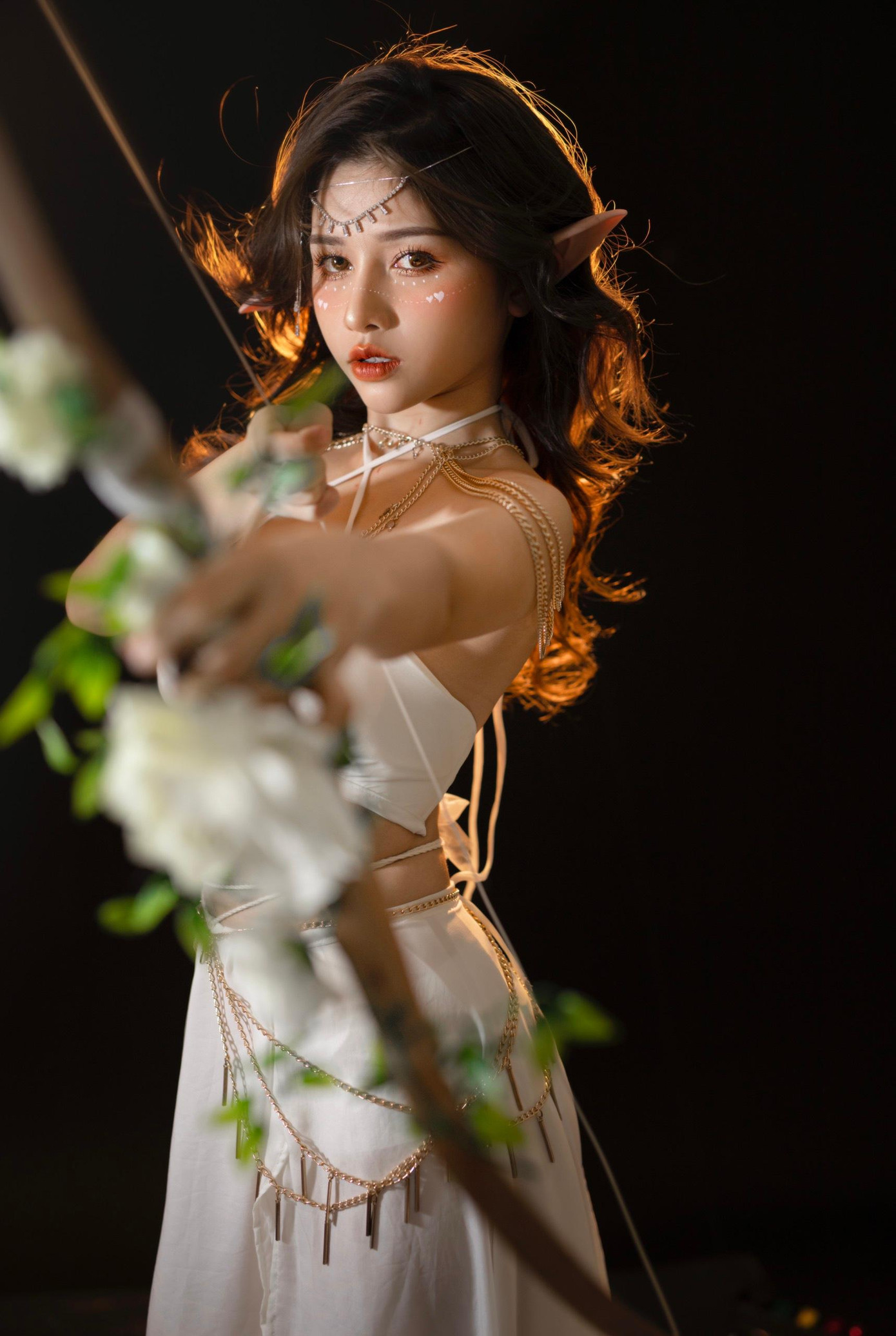 "Cuộc sống của mình là do mình cảm nhận chứ không thuộc về cách nhìn của bất cứ ai” "Cuộc sống của mình là do mình cảm nhận chứ không thuộc về cách nhìn của bất cứ ai”