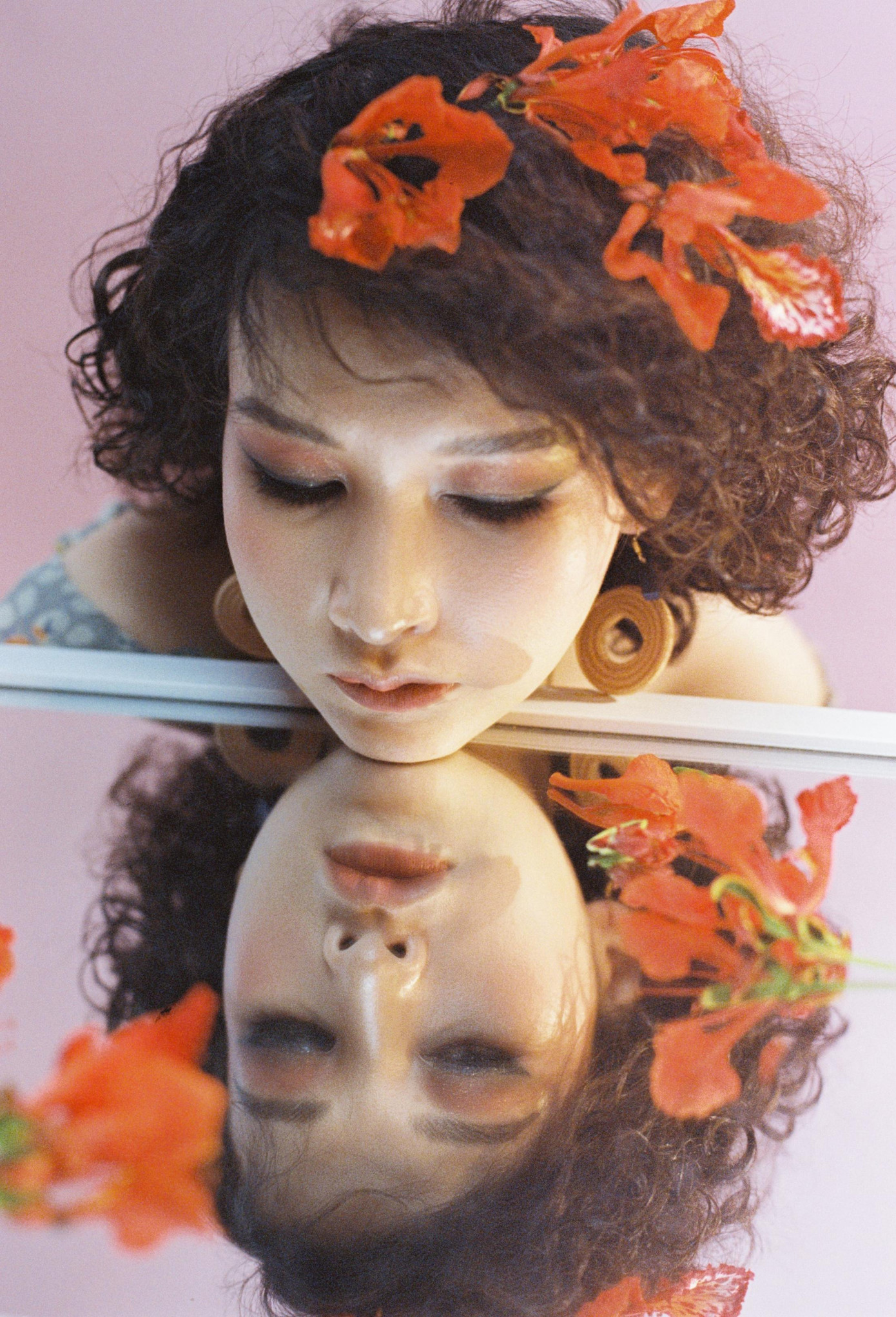 Tina Dương - nàng thơ của nhiều bộ ảnh ấn tượng. Tina Dương - nàng thơ của nhiều bộ ảnh ấn tượng.