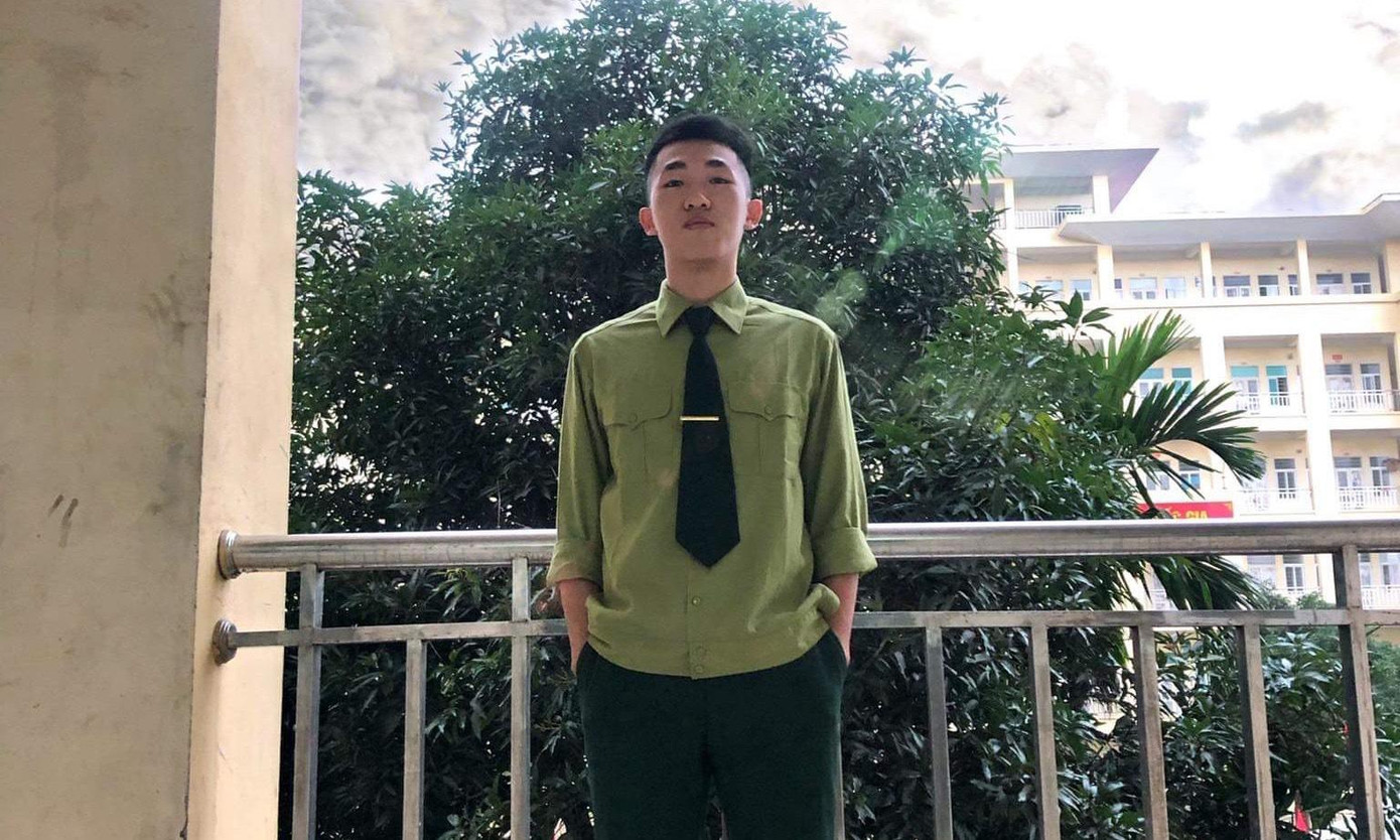 Đỗ Trọng Tuyển (sinh viên lớp 42A, Tiểu đoàn 4, Học viện Biên phòng). Đỗ Trọng Tuyển (sinh viên lớp 42A, Tiểu đoàn 4, Học viện Biên phòng).