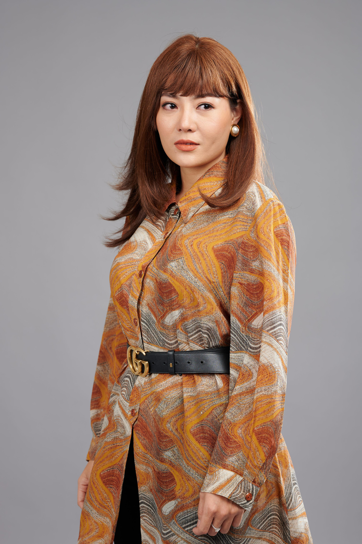 Mỹ Lệ do Thanh Hương đảm nhận là một người sắc sảo, đanh đá, thích phô trương, mê tiền, ham kiếm tiền; cô nghĩ tiền có thể mua được mọi thứ, ngay cả sự tôn trọng của người đời. Mỹ Lệ dù thực dụng, không mất đi đồng nào với người ngoài, nhưng với người trong nhà và bạn thân thì cô không tiếc điều gì. Điểm yếu của cô chính là người bà mà cô yêu nhất mực. Mỹ Lệ do Thanh Hương đảm nhận là một người sắc sảo, đanh đá, thích phô trương, mê tiền, ham kiếm tiền; cô nghĩ tiền có thể mua được mọi thứ, ngay cả sự tôn trọng của người đời. Mỹ Lệ dù thực dụng, không mất đi đồng nào với người ngoài, nhưng với người trong nhà và bạn thân thì cô không tiếc điều gì. Điểm yếu của cô chính là người bà mà cô yêu nhất mực.