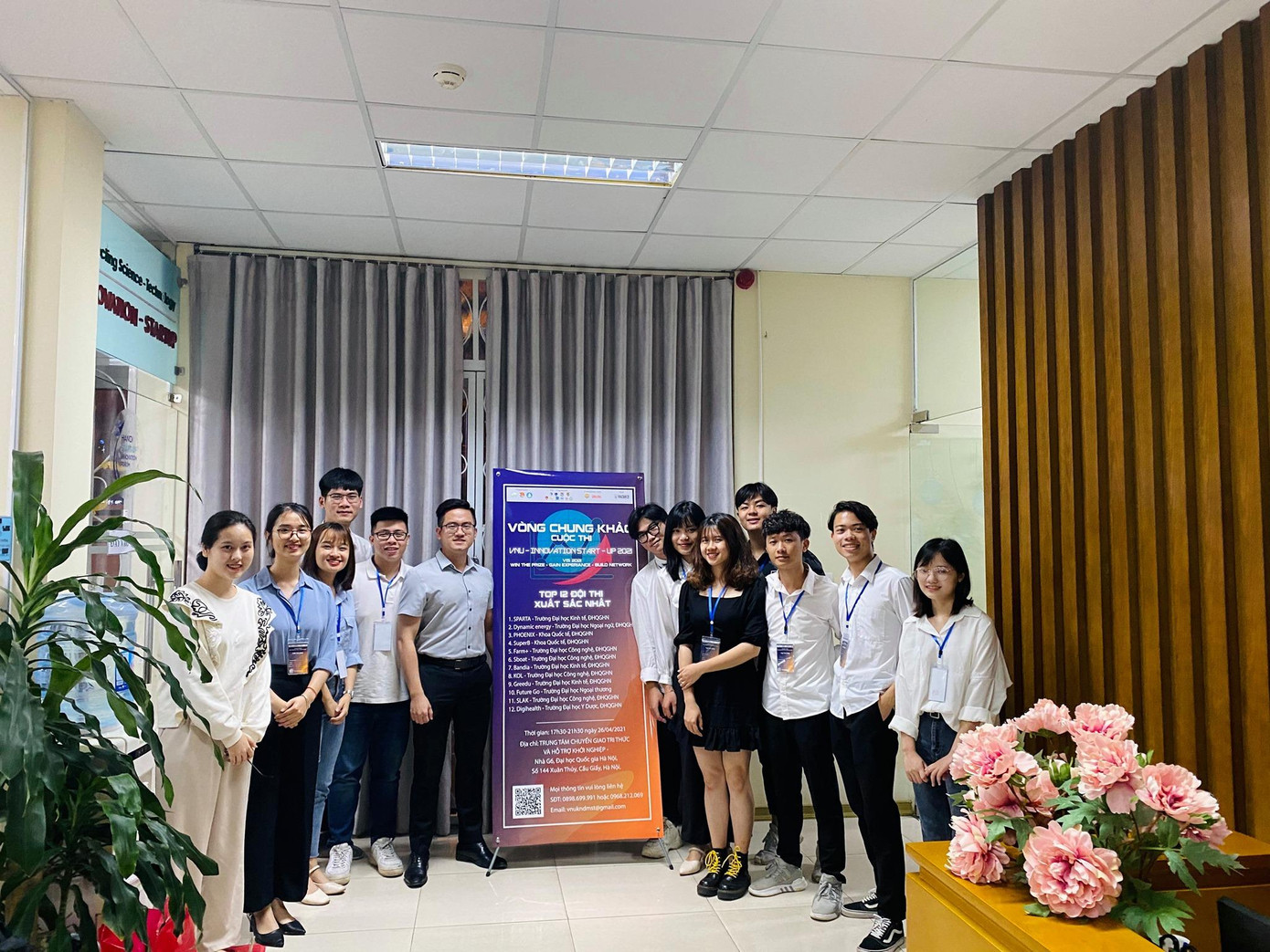 Hiếu cùng các bạn lọt vào top chung khảo cuộc thi VNU Innovation Startup 2021 Hiếu cùng các bạn lọt vào top chung khảo cuộc thi VNU Innovation Startup 2021