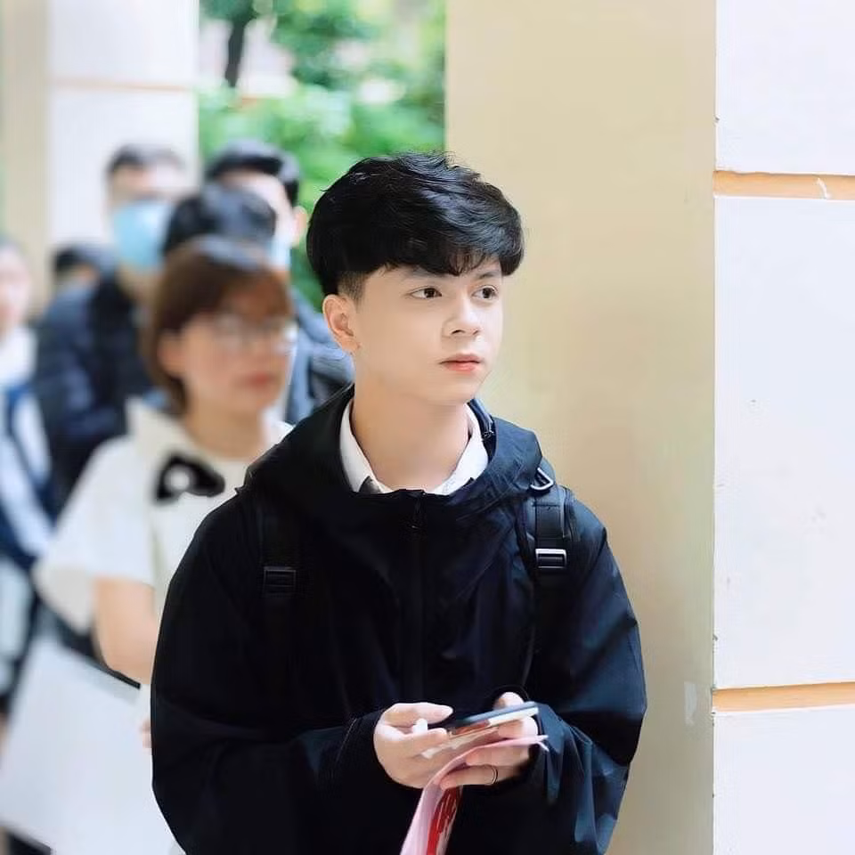 Nguyễn Minh Phương- cựu học sinh Trường THPT Bố Hạ, tỉnh Bắc Giang.
