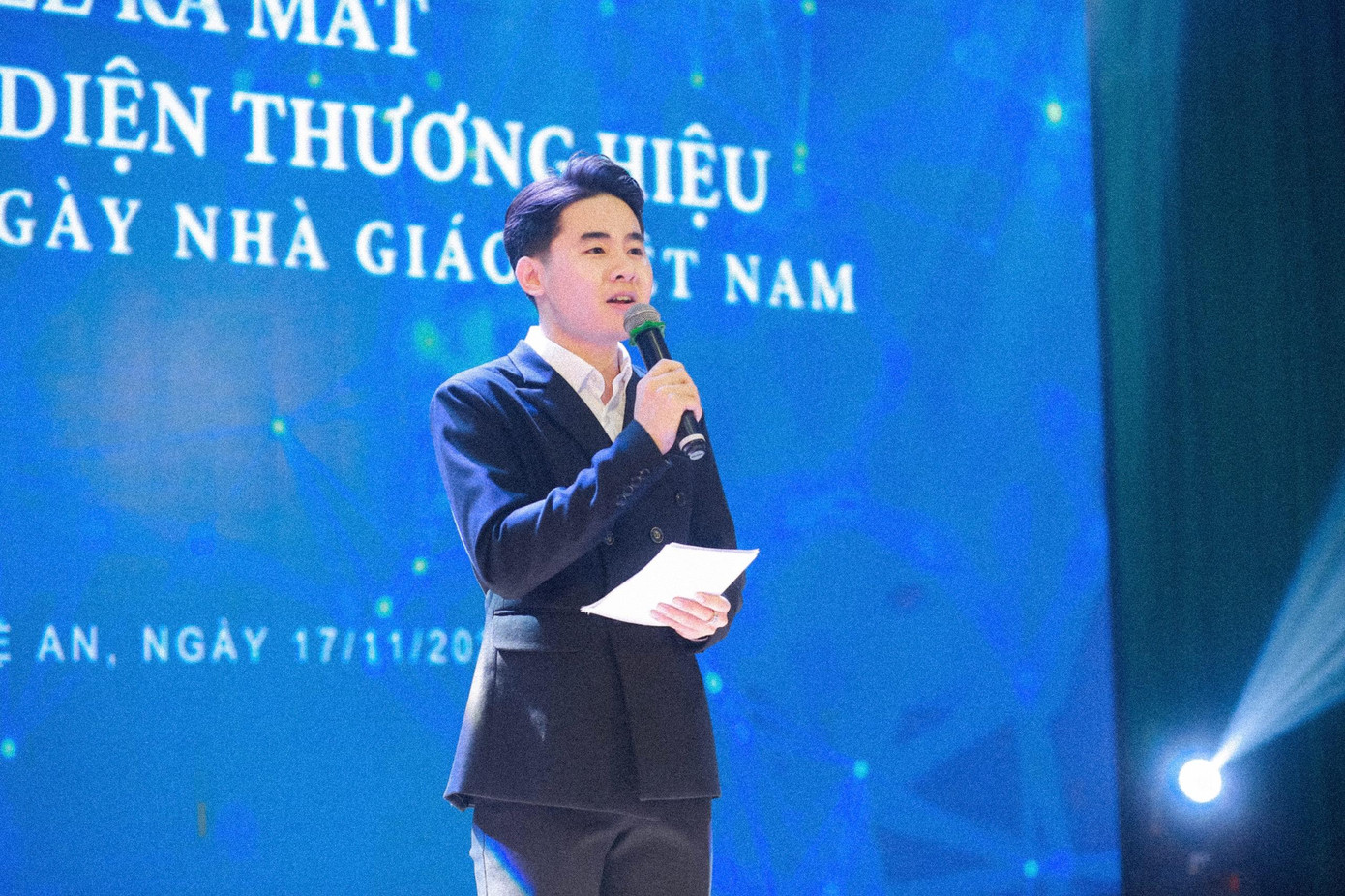 Từ nhỏ Dũng ước mơ trở thành người Dẫn chương trình.