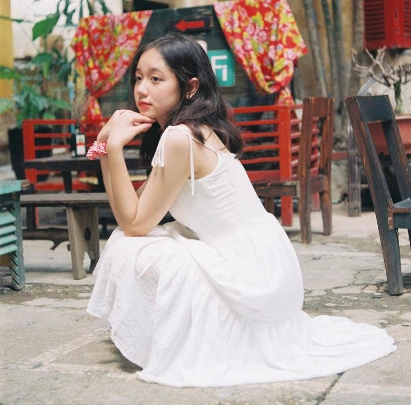 Từ cô nàng "mít ướt" ngại chia sẻ cảm xúc, Ngọc Ánh đã dần cởi mở và trưởng thành hơn.