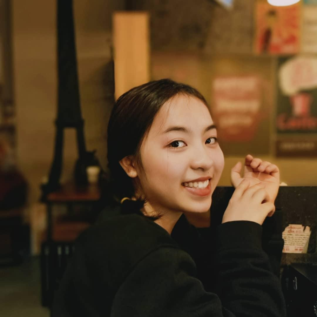 Cô gái nhỏ nhắn nhưng có sức học và nội lực “đáng gờm”. Cô gái nhỏ nhắn nhưng có sức học và nội lực “đáng gờm”.