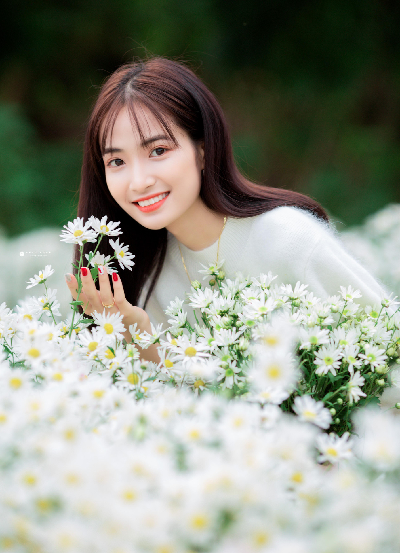 Đối với Bình, được cống hiến cho công việc cũng là một kiểu niềm vui và sở thích rất riêng. Đối với Bình, được cống hiến cho công việc cũng là một kiểu niềm vui và sở thích rất riêng.