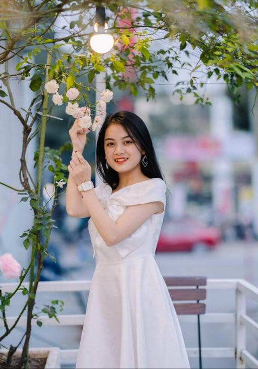 Thanh xuân đẹp nhất là lứa tuổi mười chín, đôi mươi… chúng ta hãy đi, hãy trải nghiệm và cống hiến để sau này nhìn lại sẽ không phải hối tiếc.