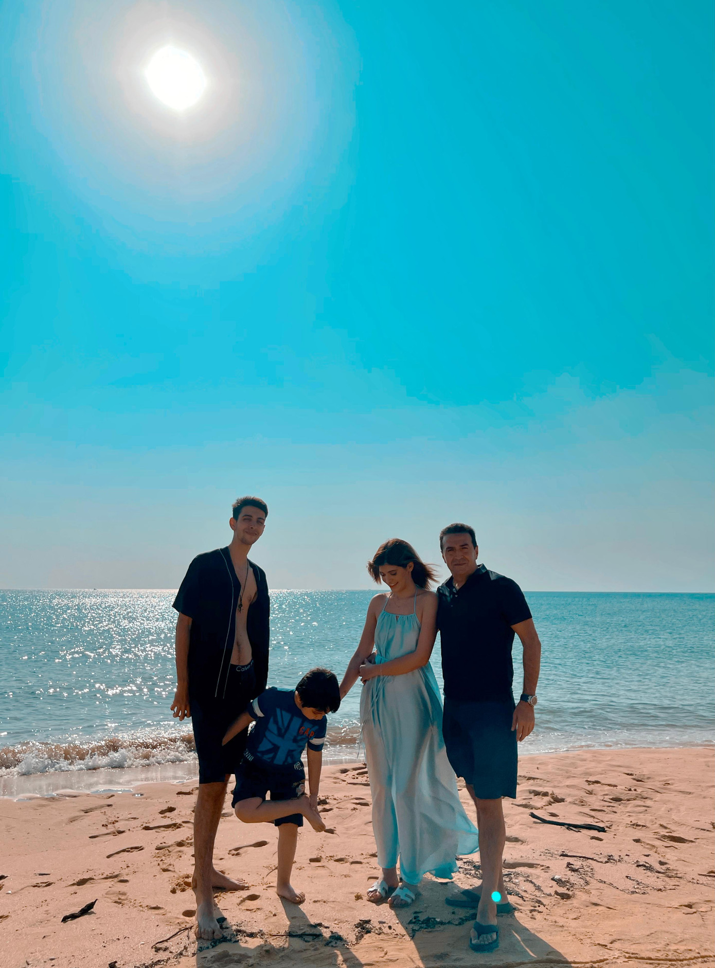 3 chị em Rufino cùng bố 3 chị em Rufino cùng bố