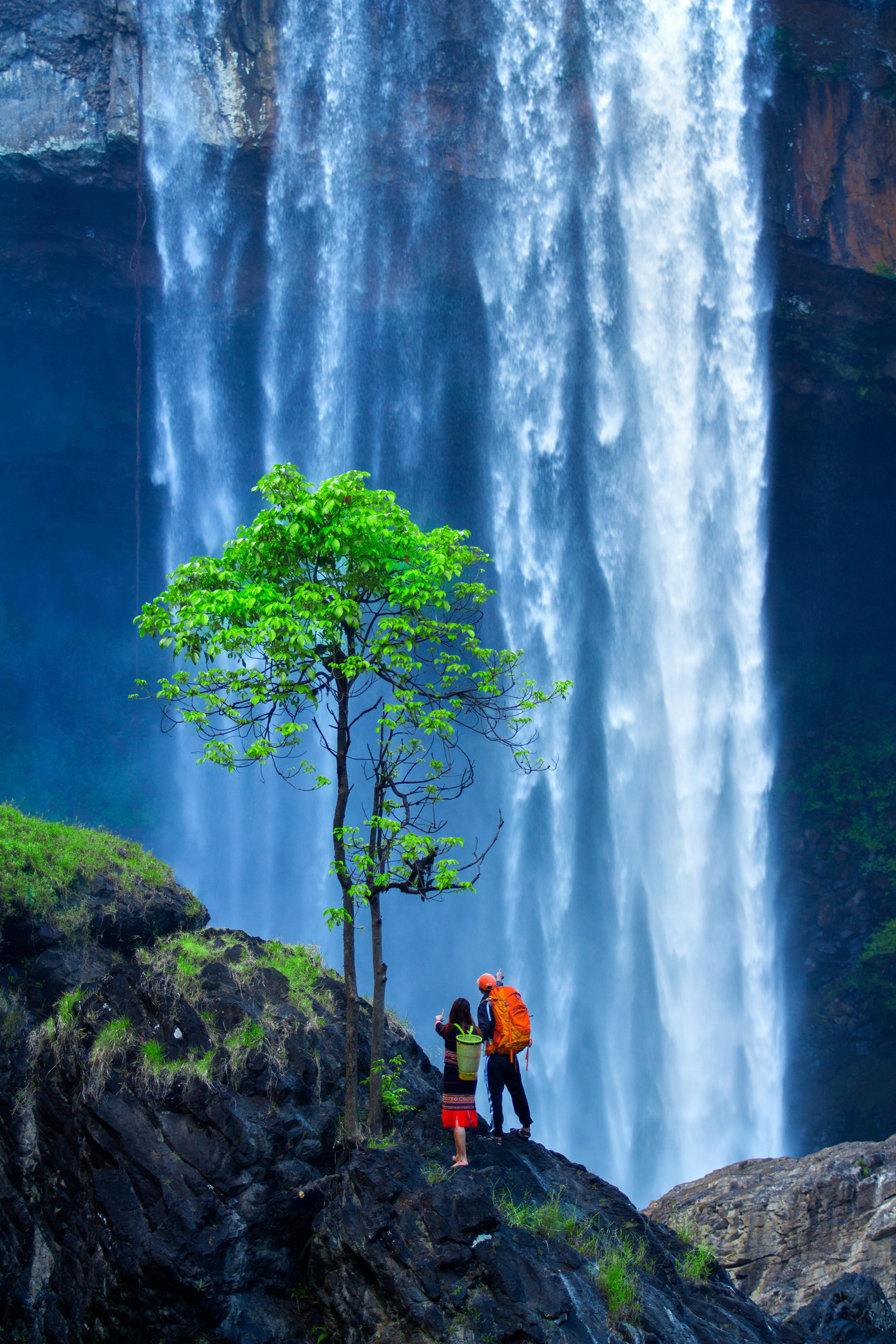 Vẻ đẹp của thác K50 (Gia Lai) được ví như "công chúa ngủ trong rừng"