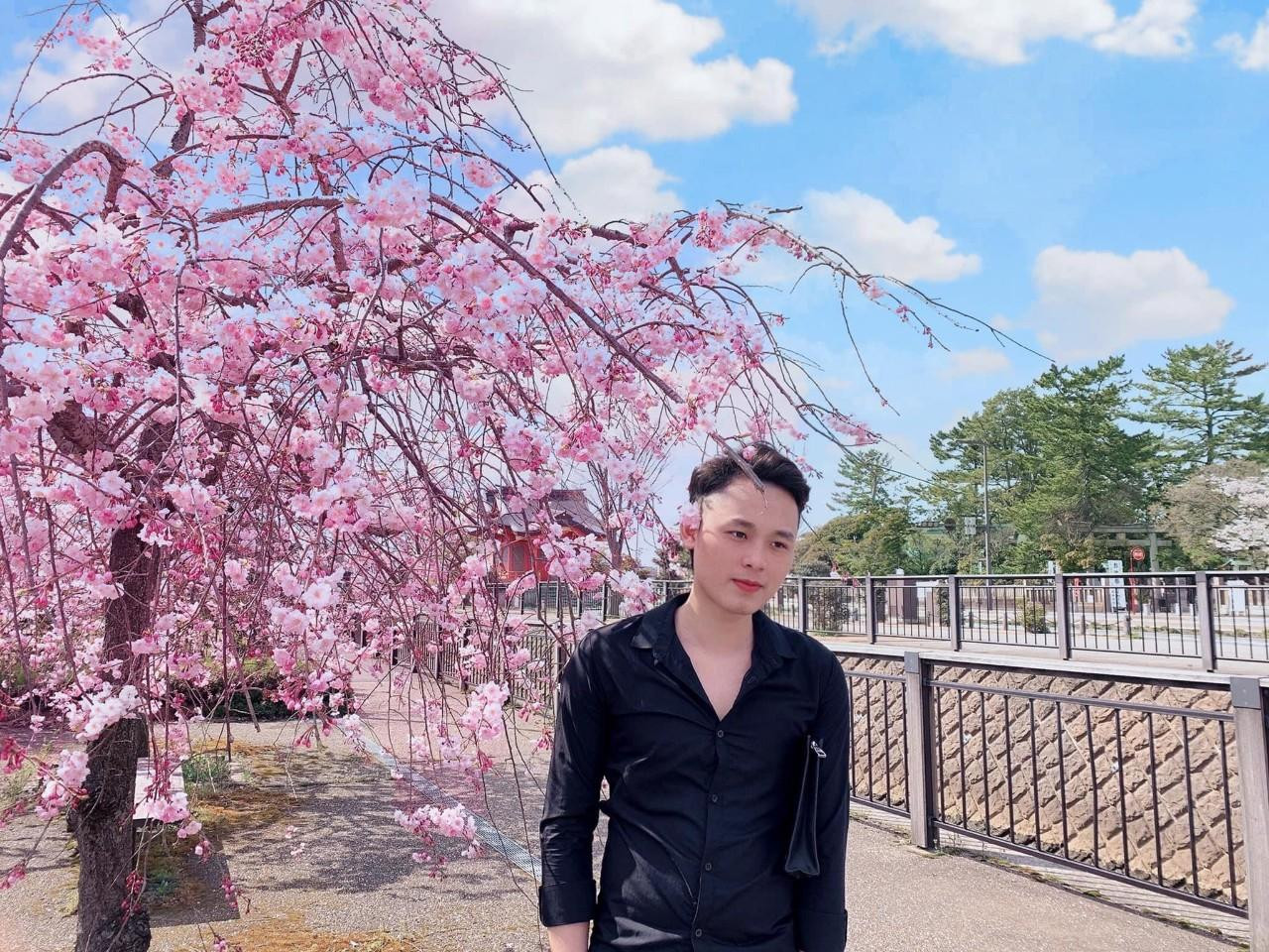 Thái Tony đang sinh sống và làm việc tại 'xứ sở hoa Anh đào'.