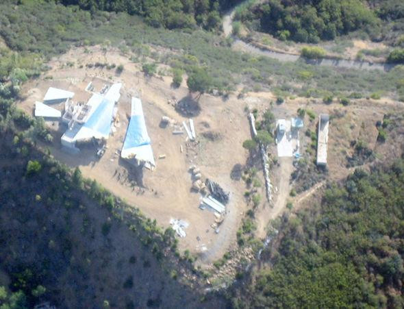 Khu bất động sản cần 15 cơ quan cấp phép.