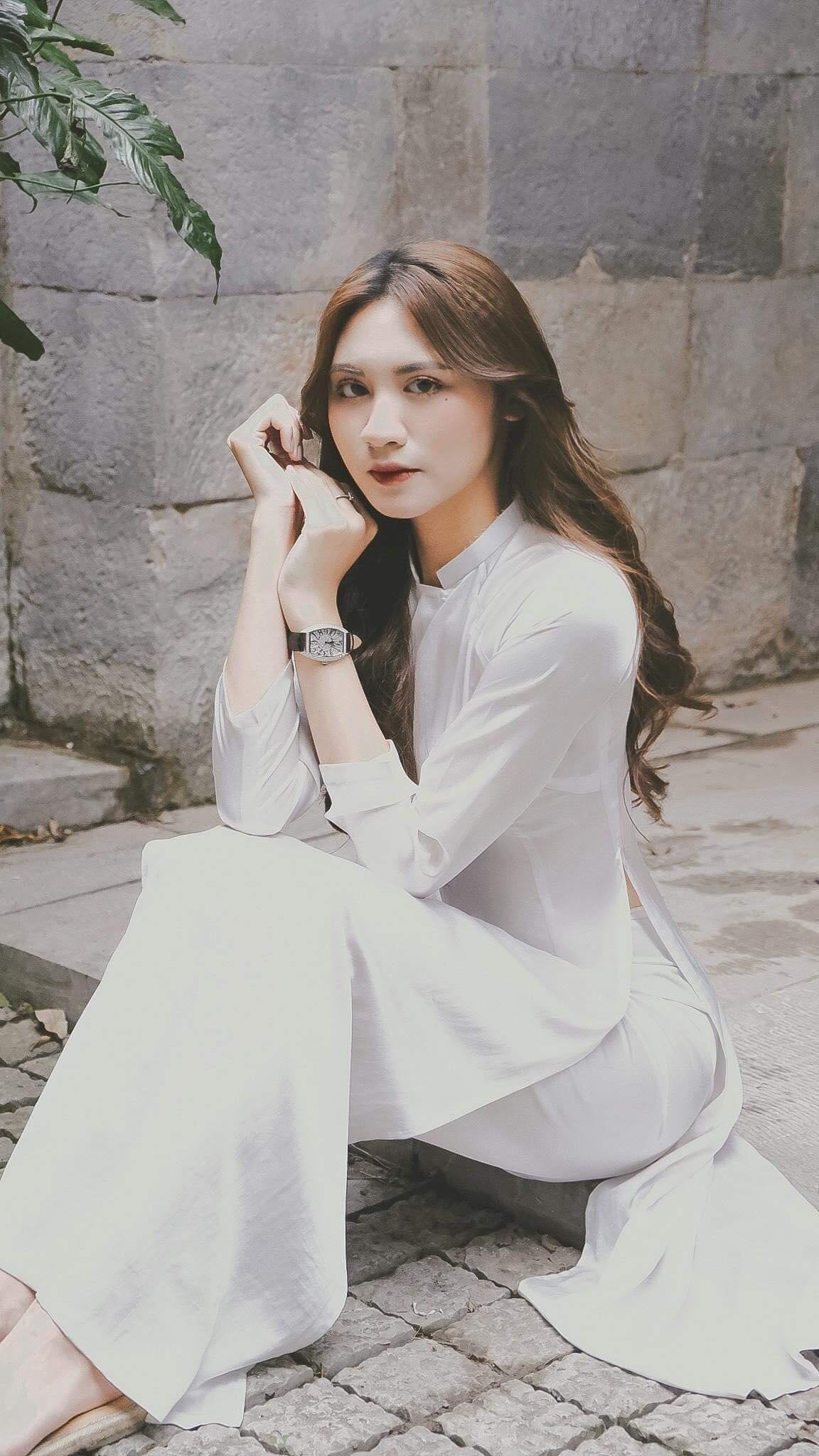 Lứa học sinh đầu tiên của Tường Vy gồm hơn 20 em học sinh, hiện tại tất cả các bạn đều đỗ vào ngôi trường mình yêu thích. Lứa học sinh đầu tiên của Tường Vy gồm hơn 20 em học sinh, hiện tại tất cả các bạn đều đỗ vào ngôi trường mình yêu thích.