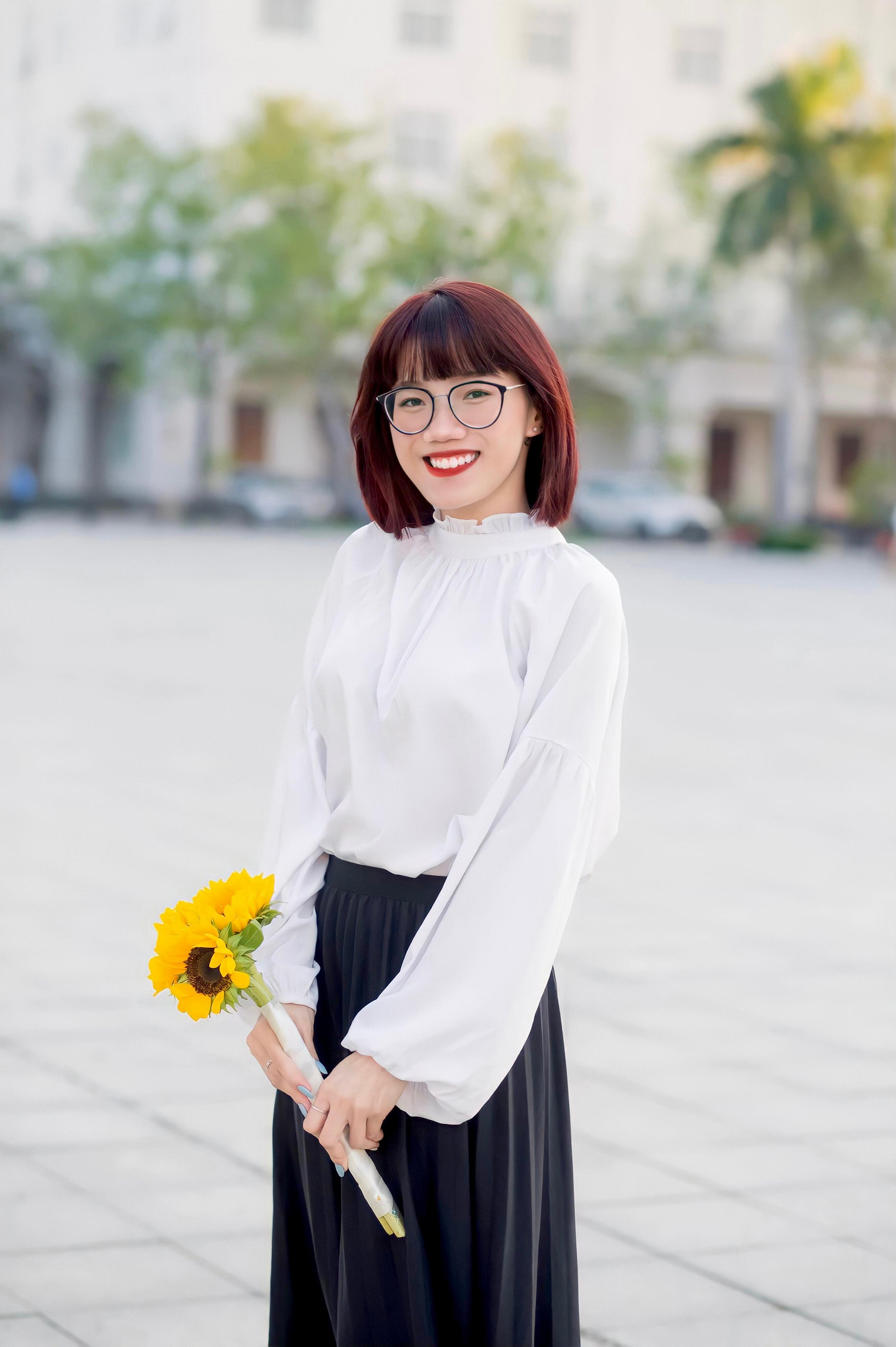 Lê Hoàng Thuỳ Khuê Lê Hoàng Thuỳ Khuê